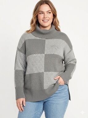 Checkerboard Cowl Neck Sweater in Gray